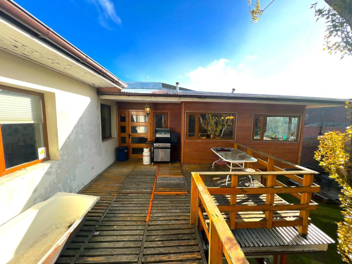 Apartament Incredible Downtown Duplex With Interior Backyard Punta Arenas Zewnętrze zdjęcie