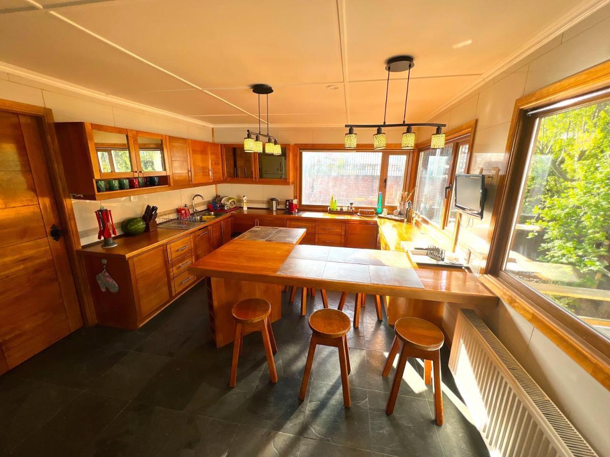 Apartament Incredible Downtown Duplex With Interior Backyard Punta Arenas Zewnętrze zdjęcie